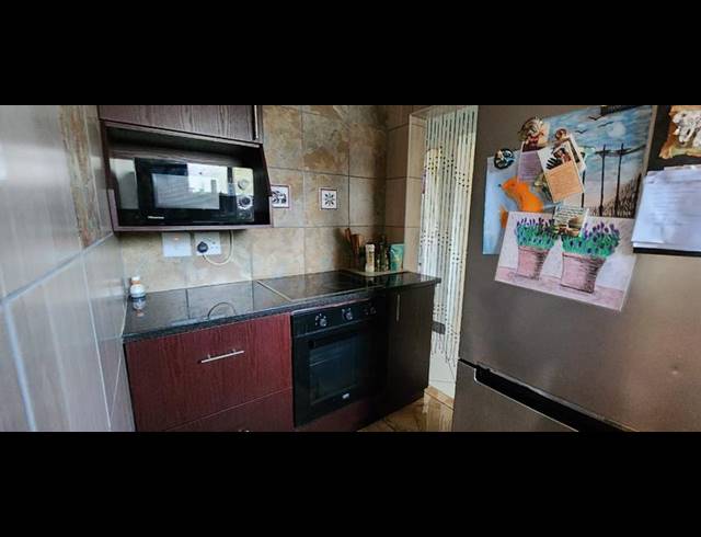 3 BEDROOM HOUSE FOR SALE IN SAICCOR